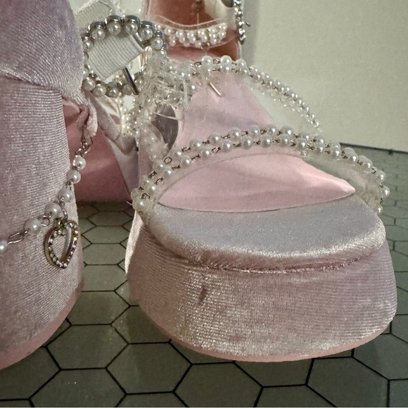 Sugar Thrillz Holy Revelation Low Platform Heels - Picture 3 of 12